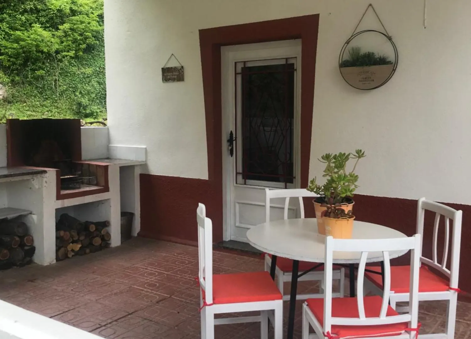 La Casetablanca Del Toscar Alfara de Carles Holiday home